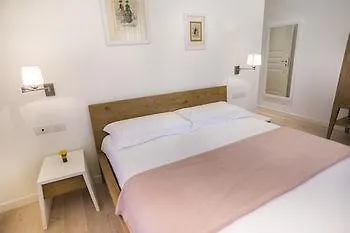 Canova Farm stay *